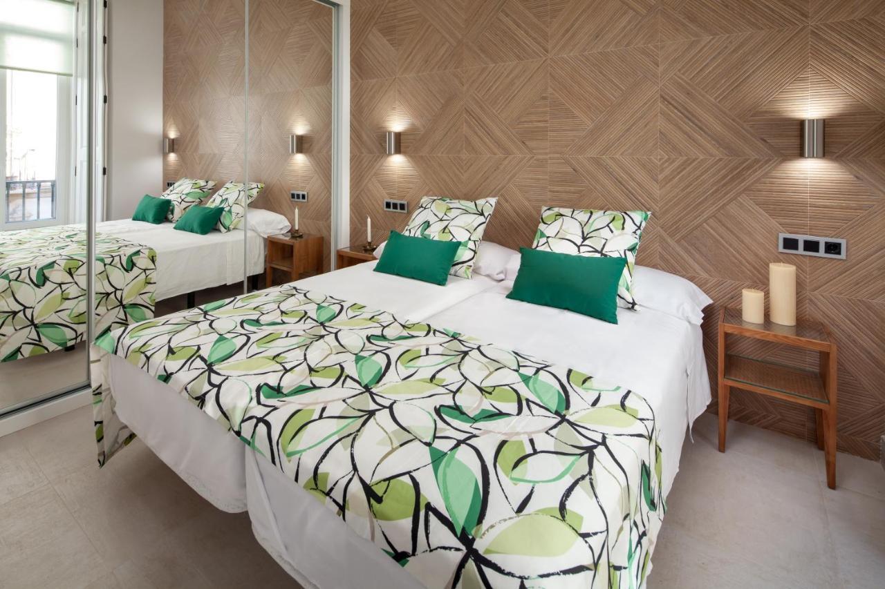 Inmalaga Santos Suites 1 Luaran gambar